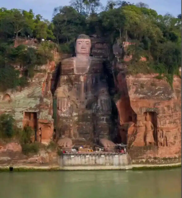 Buddha gigante di Leshan