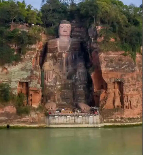 Buddha gigante di Leshan